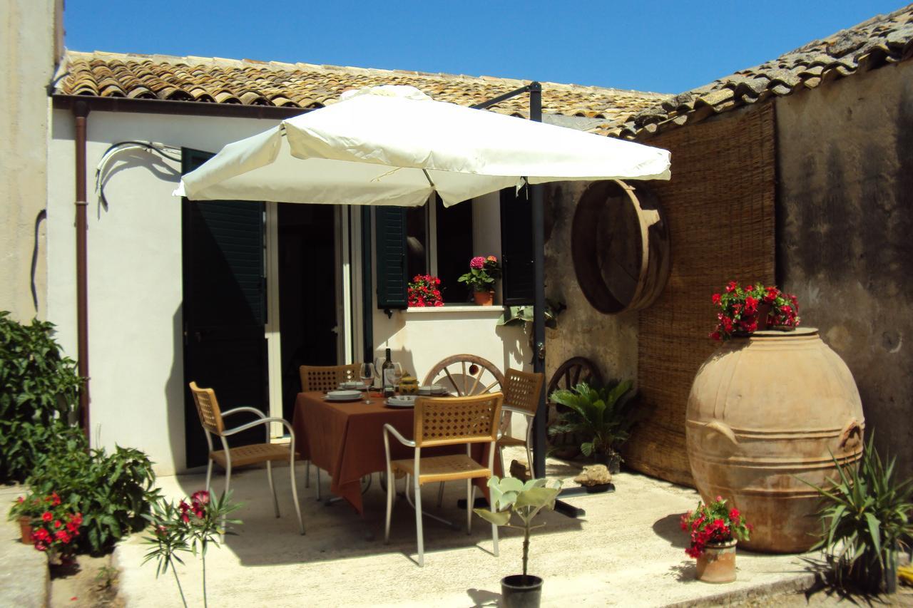 La Fattoria Pensionat Sciacca Exteriör bild